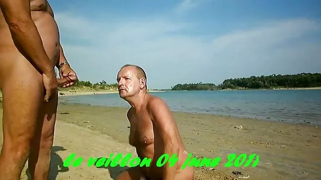 Pornografia sensual sem registo.  Big ass virgin Dick vídeos pornôs gratis fucks