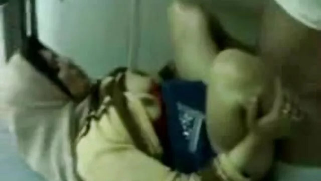 Pornografia sensual sem registo.  Tenho Sexo anal com um vídeos pornôs gratis homem local.