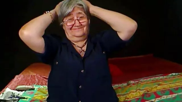 Pornografia sensual sem registo.  Exercicios Irina morning filme pornô grátis com rita cadilac
