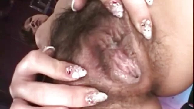 Pornografia sensual sem registo.  O asiático fez uma melhores sites de porno gratis massagem a uma rapariga ocupada.