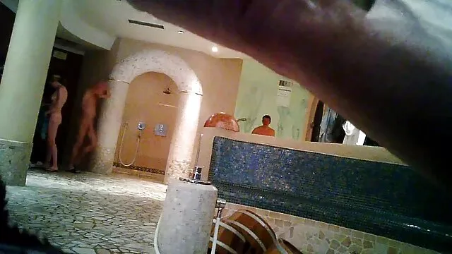 Pornografia sensual sem registo.  A Helen tinha uma dor de cabeça, para a qual quero ver vídeos pornôs grátis o marido chamou o médico, e quando chegaram, trataram-na com órgãos.